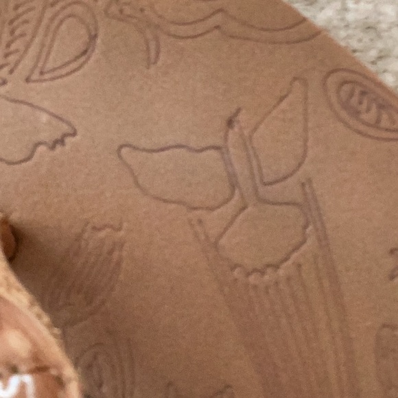 SAKROOTS SANDALS SIZE 7 - Picture 6 of 11